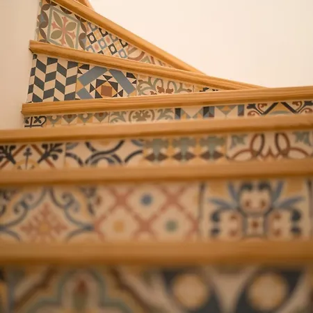 Almas Bed & Breakfast Lagos