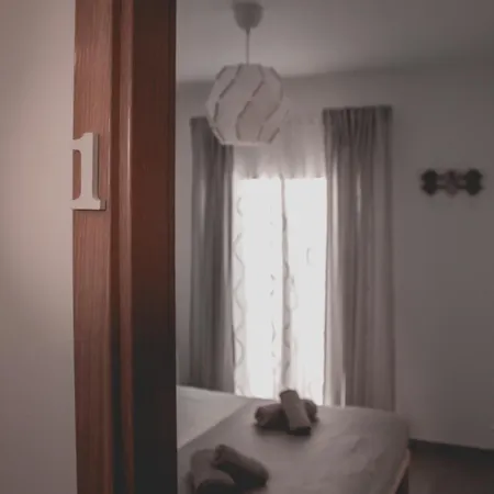 Bed & Breakfast Almas *